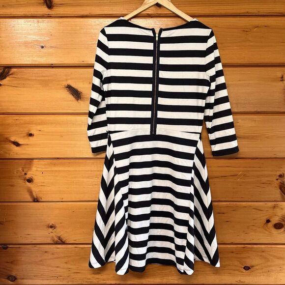 The Limited Nautical Inspired Striped Dress White and Navy Blue M - Picture 4 of 5